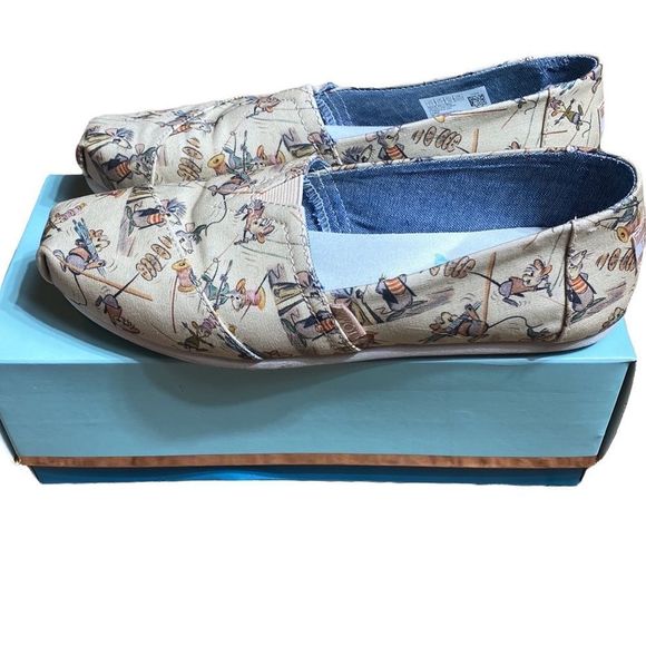 Disney x TOMS Classic Taupe Gus and Jaq Printed Canvas 7.5 Limited Edition RARE - Picture 6 of 9